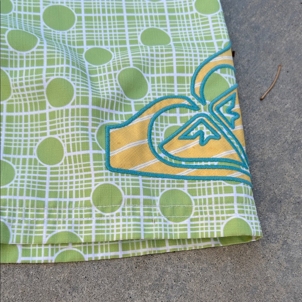 Roxy Sample Boardshort Adorable Pattern! Size 5 - image 3